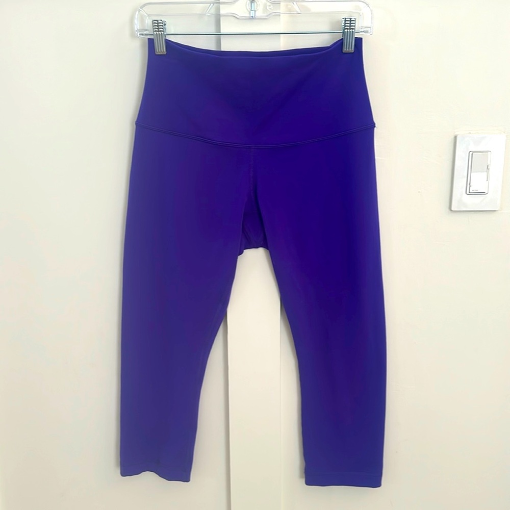 Lululemon Crops. Purple. Size 6.